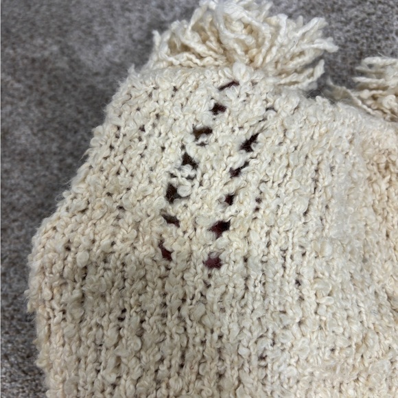 Peruvian Trading Company 100% Alpaca Wool Cozy Warm Pom Pom Cream Winter Hat - Picture 4 of 7